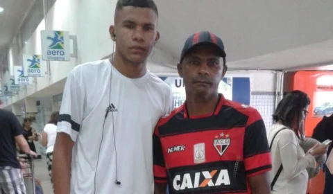 Pai do jogador roraimense que joga futebol na Ucrânia fala da emoção de ter o filho de volta