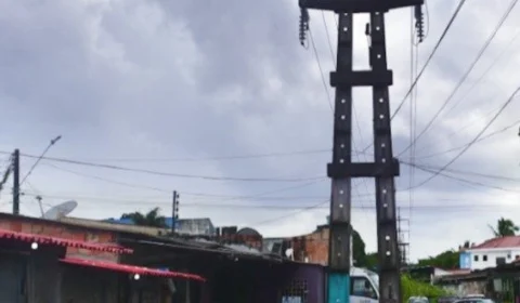 Casas construídas próximas a linha de transmissão podem ocasionar acidentes com vítimas fatais, denuncia AM Energia