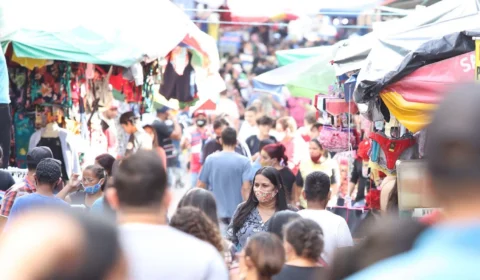 No AM, volume de serviços cai 2,2%, em outubro, diz IBGE