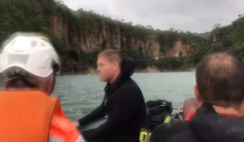 Corpo de Bombeiros encontra mais um morto do deslizamento de pedras no Capitólio (MG)