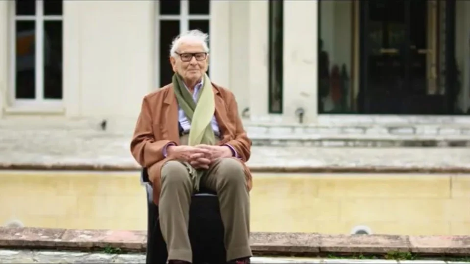 Cine Casarão exibe ‘O Império de Pierre Cardin’ nesta quinta e sexta em Manaus