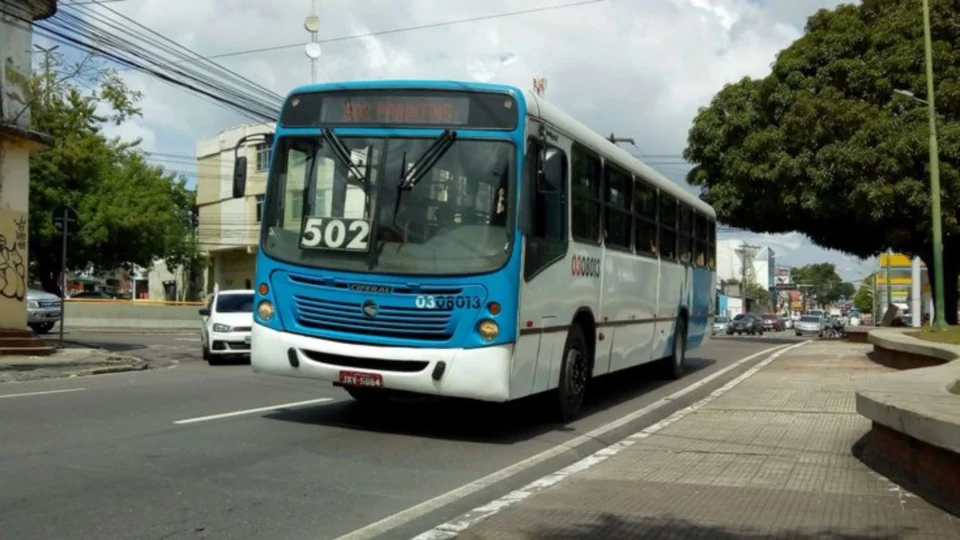Em Manaus, ônibus da linha 502 tem operação suspensa em dezembro