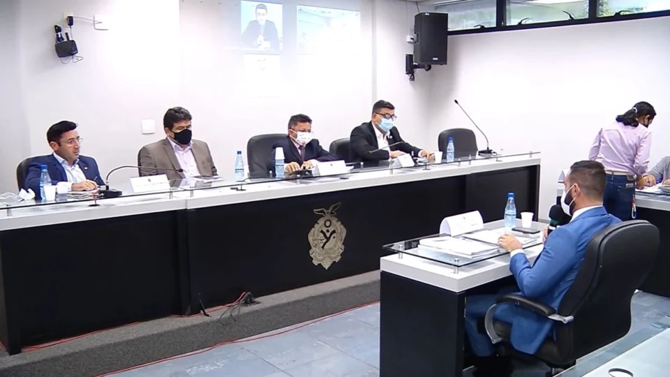 VÍDEO: diretor do Procon presta depoimento no terceiro dia da CPI da Amazonas Energia