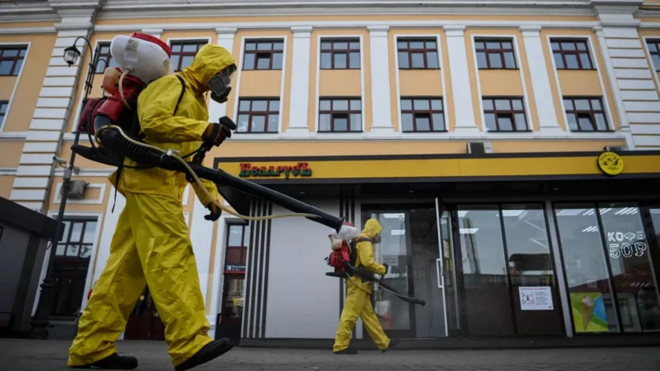 Na véspera de ‘megaferiado’, Rússia bate novo recorde de mortes por Covid