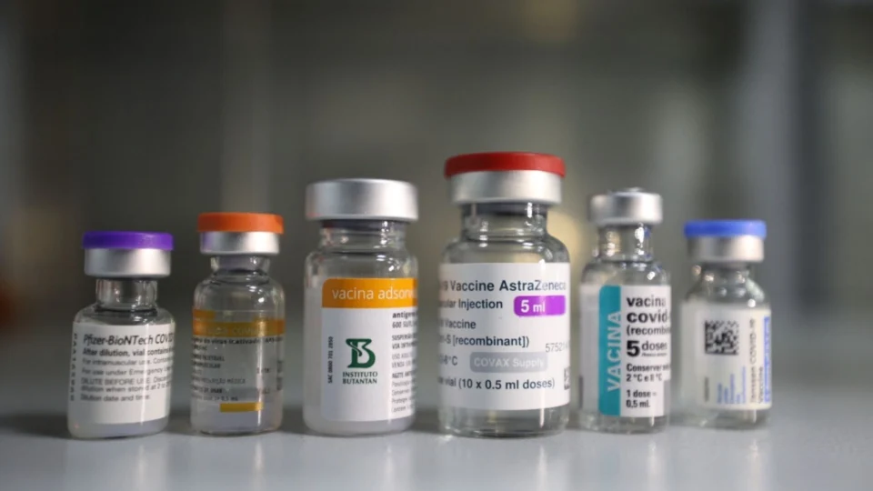 Em Manaus, pontos de vacinação contra a Covid-19 funcionarão somente até quinta-feira