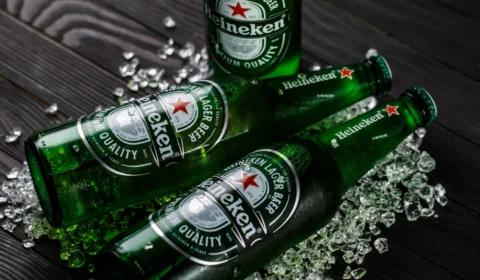 Heineken anuncia que sairá da Rússia após interromper investimentos e exportações