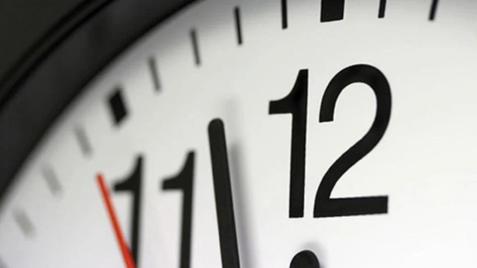 Avanço da tecnologia indica que está na hora de alterar forma de medição do segundo, diz BIPM