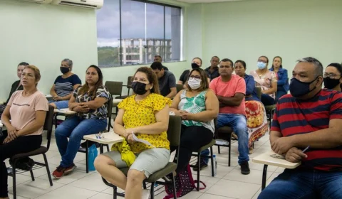Mais de 81 mil candidatos disputam 1,4 mil vagas no último dia do concurso da Semsa