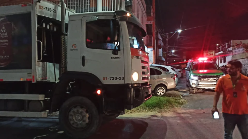 Coletor de lixo é baleado durante assalto na Zona Sul de Manaus