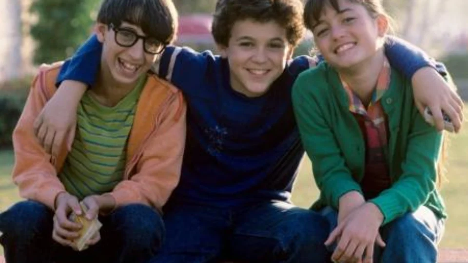 Protagonista de ‘Anos Incríveis’ é acusado de assédio moral e sexual por funcionárias