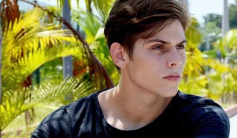 Caso Armando Lessa:  barco onde jovem cantor viajava antes de desaparecer é apreendido no AM