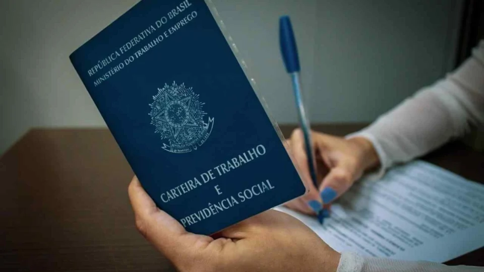 PC-AM alerta população de Manaus sobre o Golpe dos Falsos Contatos de RH