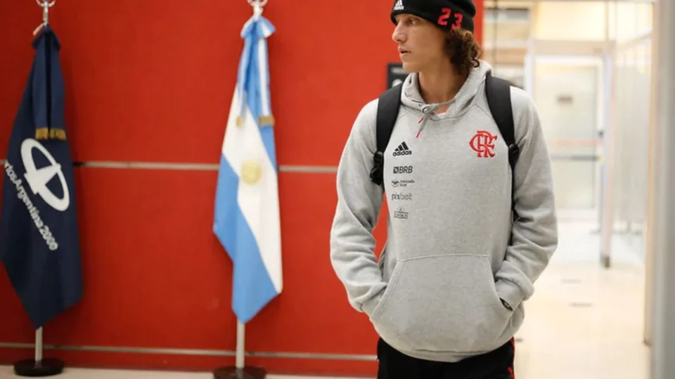 David Luiz será escalado por Dorival Júnior para enfrentar Vélez Sarsfield pela semifinal da Libertadores