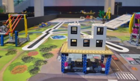 Torneio de robótica reúne equipes de seis estados em Manaus