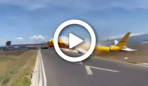 VÍDEO: avião cargueiro se parte em dois após pouso de emergência na Costa Rica