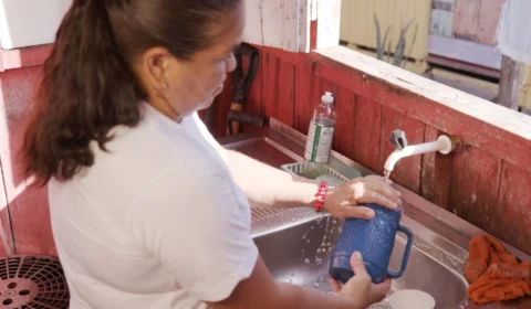 Tarifa Social alcança 100 mil famílias em Manaus; saiba quem tem direito e como adquirir desconto na conta de água