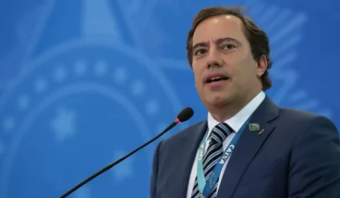 Funcionárias denunciam presidente da Caixa por assédio sexual