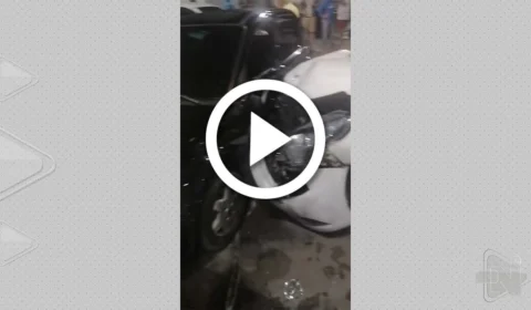 VÍDEO: duas pessoas ficam feridas durante acidente de carros na Zona Centro-Sul de Manaus