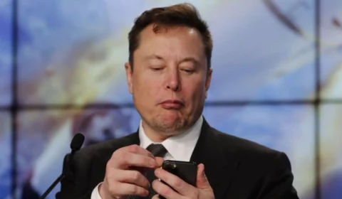 Ações do Twitter despencam após Musk desistir de comprar empresa