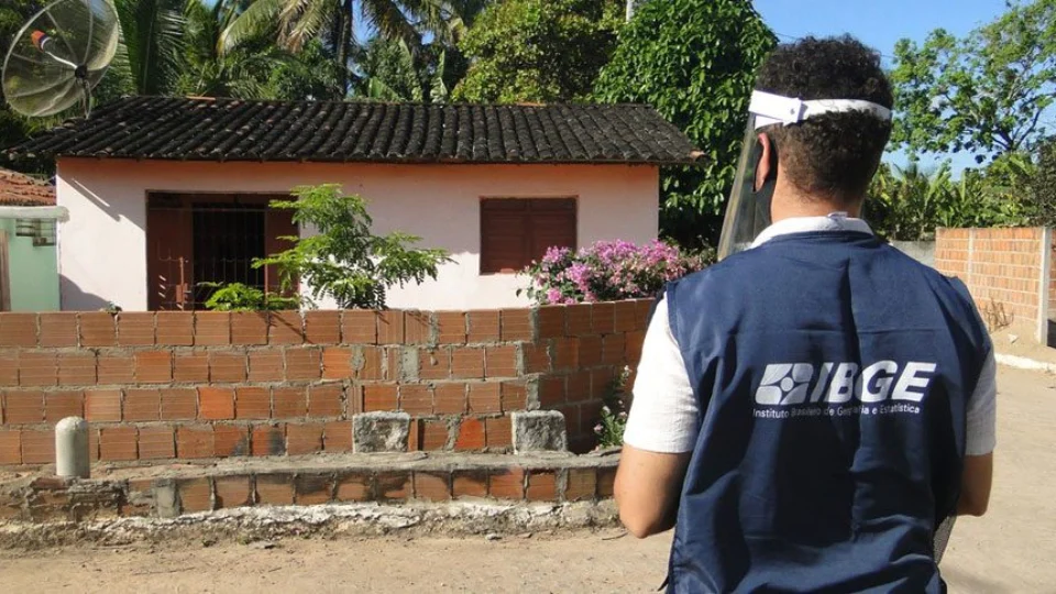 IBGE abre novo processo seletivo complementar para 913 vagas de agente censitário