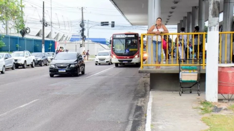 Trânsito na Constantino Nery terá mudança temporária neste domingo, em Manaus