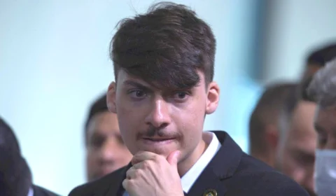 Jair Renan, filho 04, deve depor à PF sobre suposto tráfico de influência no governo