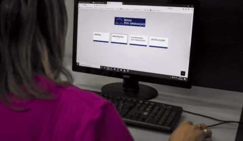Inscrições para o ‘Programa Bolsa Pós-Graduação’ encerram nesta quarta-feira em Manaus