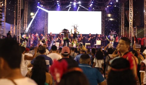 Segunda noite de Carnaboi atrai mais de 9 mil pessoas ao Sambódromo de Manaus
