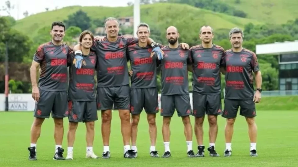 Paulo Sousa recebe do Flamengo mais de 7 milhões de reais por demissão