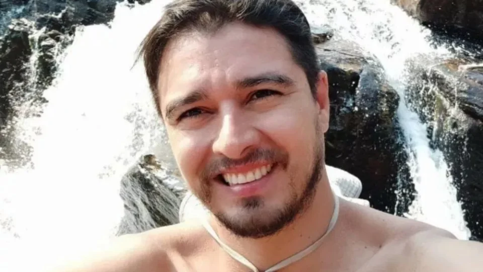 Contador é encontrado carbonizado no quintal de casa, em Goiás