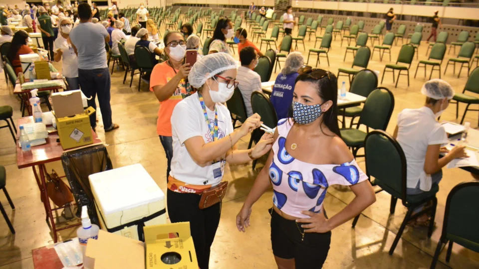 Ponto de vacinação do Studio 5 encerra atividades nesta quarta-feira, em Manaus
