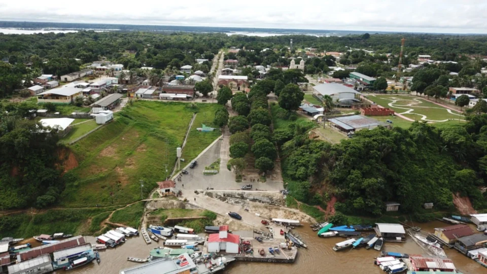 Prefeitura de Japurá, no AM, faz licitação de mais de R$ 1 milhão para compra de móveis