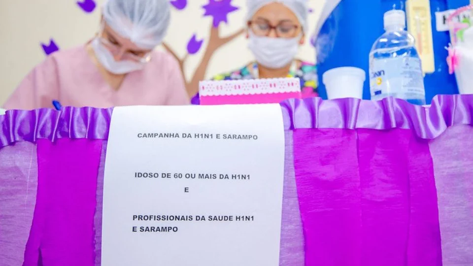 Manaus terá vacinação contra Influenza, Sarampo e Covid neste domingo; veja pontos de atendimento