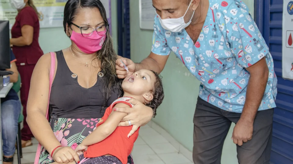 Semsa abre vacinação nas ‘casinhas’ para facilitar acesso de crianças e adolescentes, em Manaus