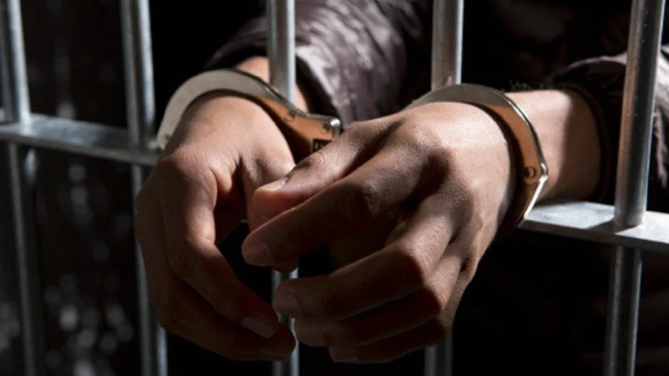 Condenado a mais de 45 anos de prisão por estuprar enteadas, padrasto é preso na Zona Centro-Sul de Manaus