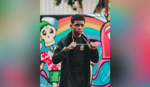 MC Meno K, do hit ‘Cabelinho na Régua’, é baleado durante ataque em boate, no RS