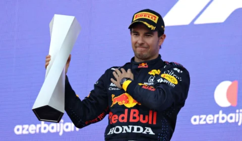 Sergio Pérez renova contrato com a Red Bull até 2024
