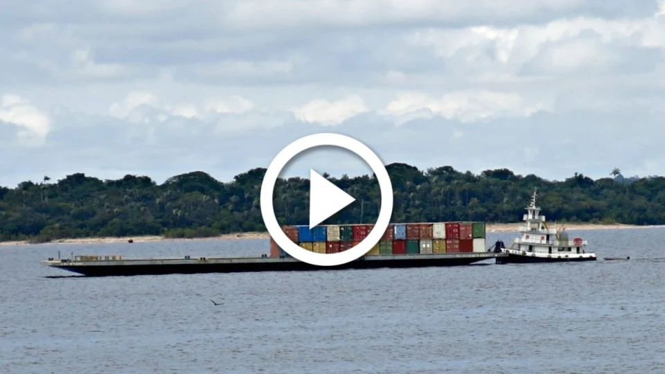 Vídeo: Sindarma alerta transportadoras fluviais para riscos na vazante dos rios no Amazonas