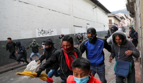 Presidente do Equador declara estado de exceção devido a protestos