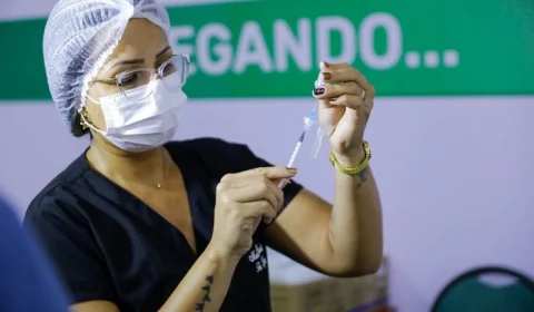 Mais de 1,5 milhão de pessoas estão com esquema vacinal incompleto em Manaus, afirma Semsa