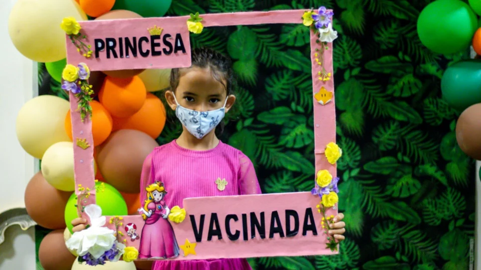 Confira os pontos de vacinação contra a Covid-19 nesta terça-feira em Manaus