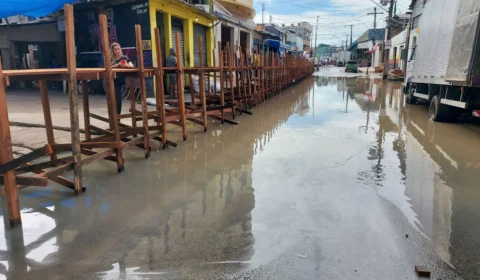 Trecho da rua dos Barés é interditado no Centro de Manaus