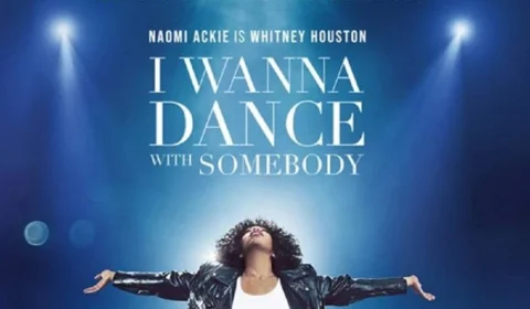 Filme sobre Whitney Houston ganha pôster e data de estreia para este ano