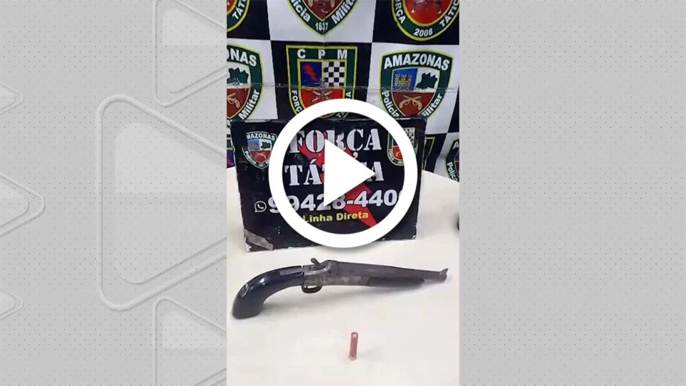 VÍDEO: escopeta foi apreendida por policiais da força tática no bairro Tarumã, na Zona Oeste de Manaus