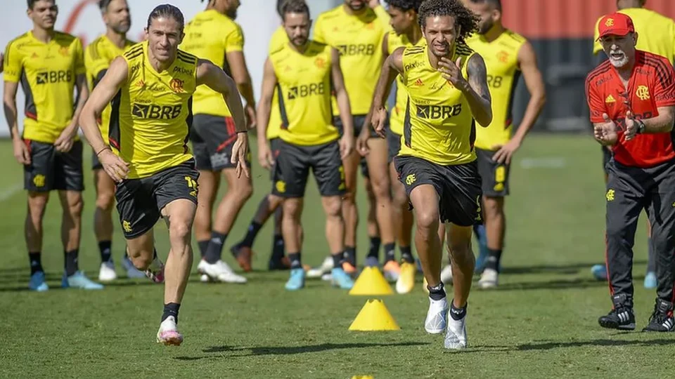 Dorival Júnior define jogadores que enfrentam Atlético/MG pelas oitavas da Copa do Brasil nesta quarta, 22, em Minas