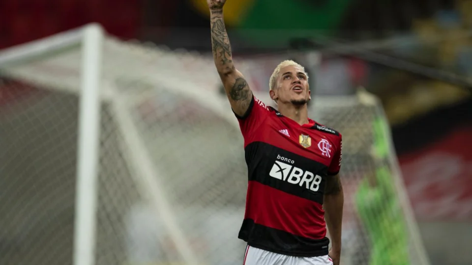 Éverton Cebolinha estreia, Pedro faz dois gols e Flamengo massacra Juventude por 4 a 0 no Brasileirão