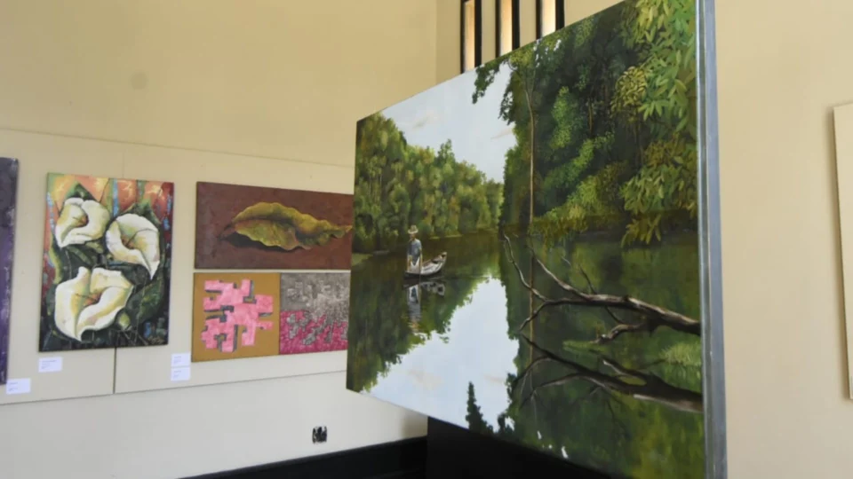 Manaus recebe exposição ‘O curupira correu na floresta’ no Palácio Rio Negro