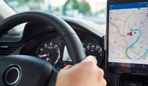 Projeto que estabelece direitos para motoristas de aplicativos será votado nesta terça-feira (24/05)