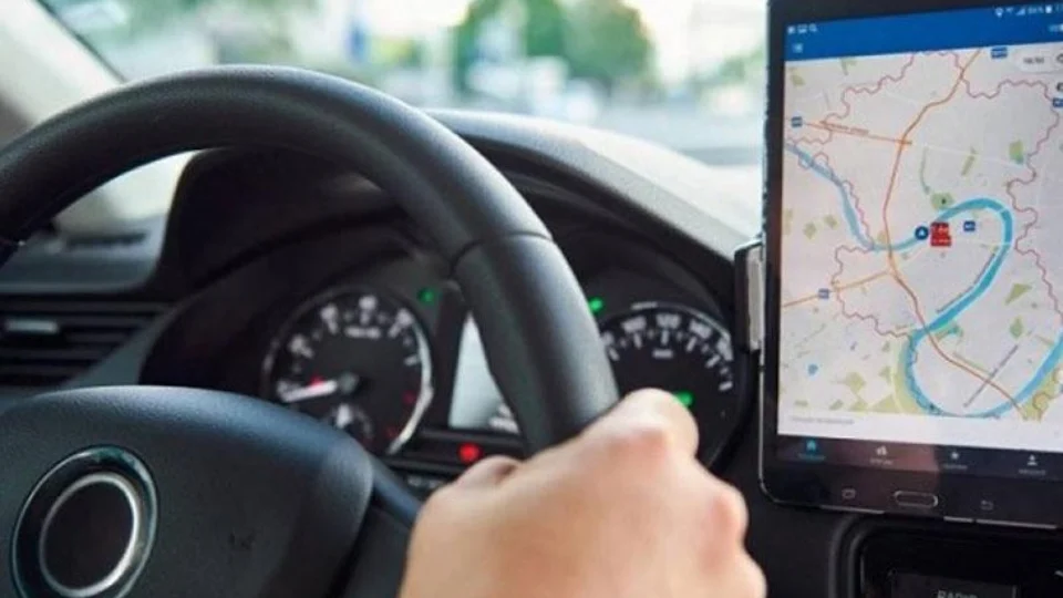 Projeto que estabelece direitos para motoristas de aplicativos será votado nesta terça-feira (24/05)