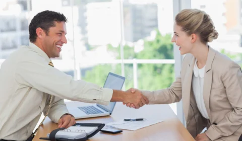 Procurando novo emprego? Saiba o que falar sobre o antigo empregador